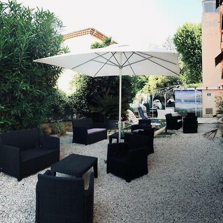 Resothel Le Gabian Hotel Saint-Laurent-du-Var Eksteriør billede